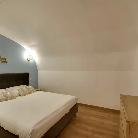 Beautiful Triplex In The Center Of Apartment *